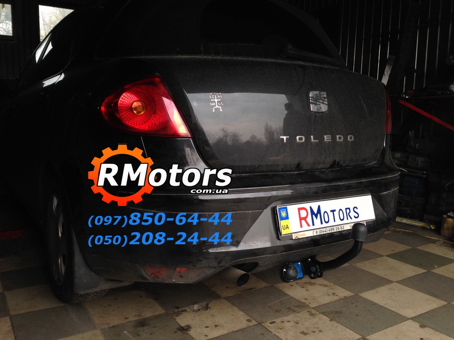 Фаркоп Seat Altea 2005 2006 2007 2008 2009 2010 2011 2012 Купить украина установить фаркоп